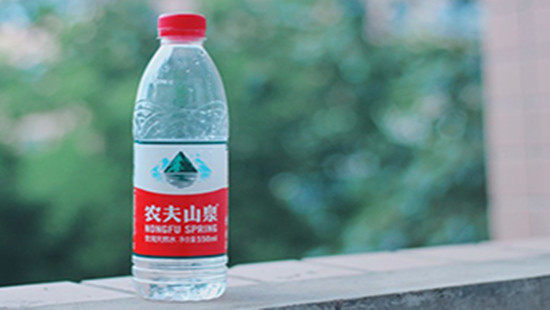 农夫山泉上市最新动态更新