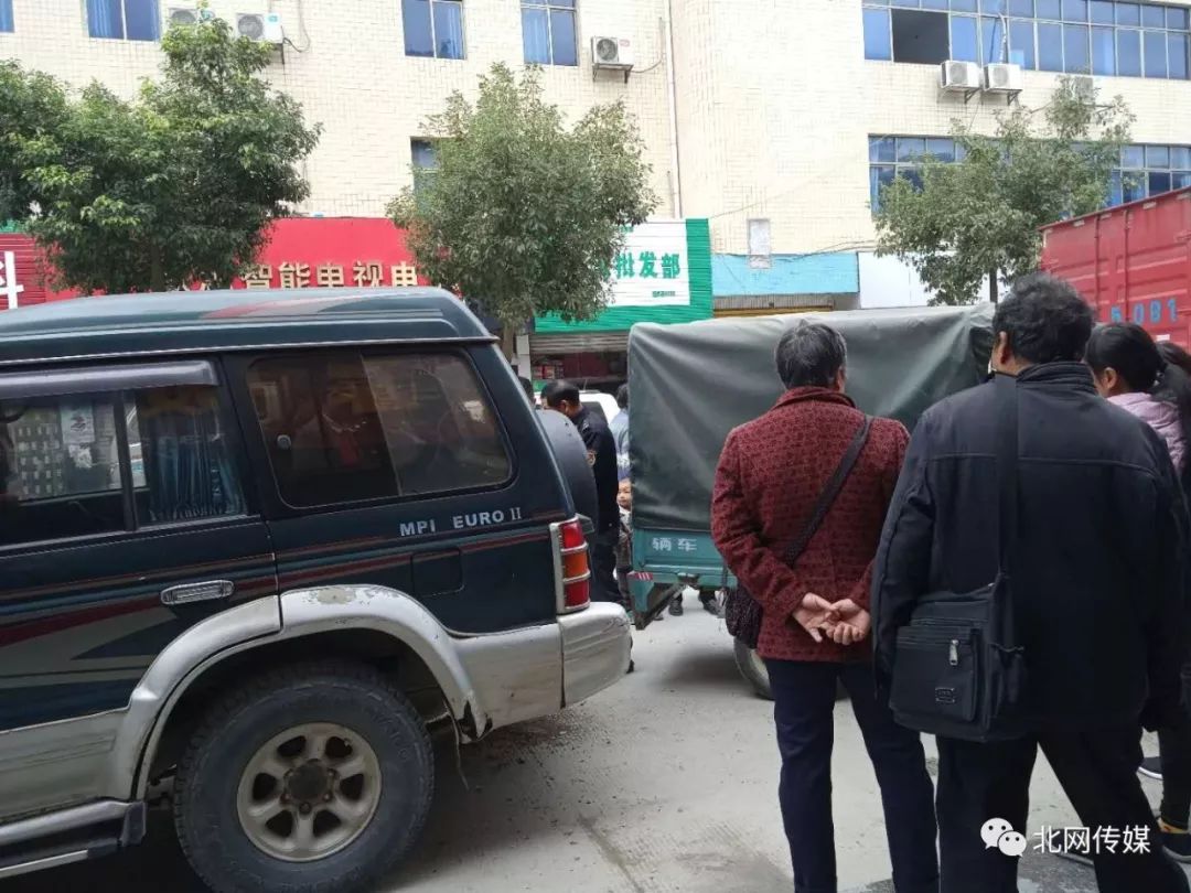 回隆最新事件，自然美景的探索之旅