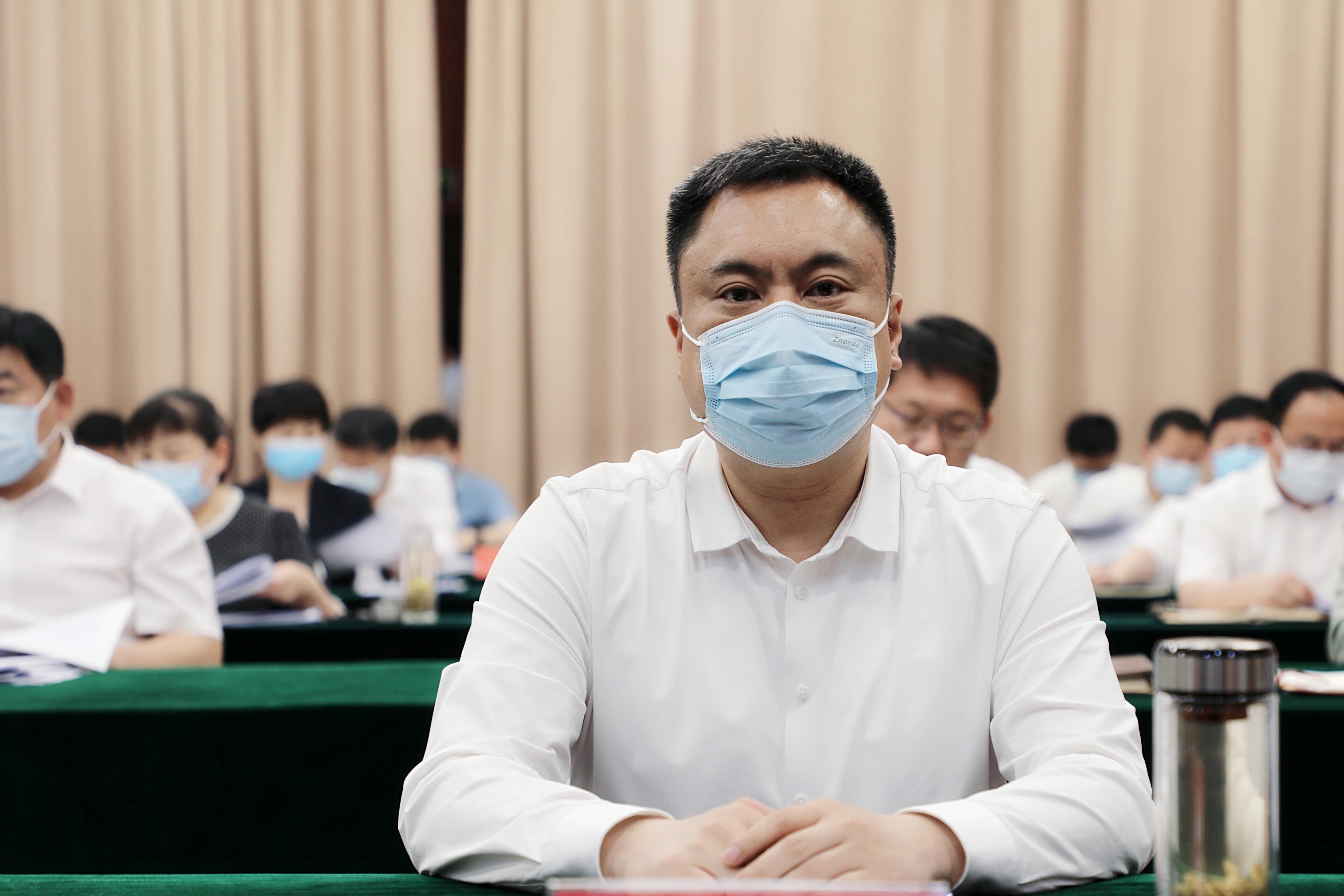 最新征兵季度启动，青年投身国防，共筑钢铁长城梦想启航