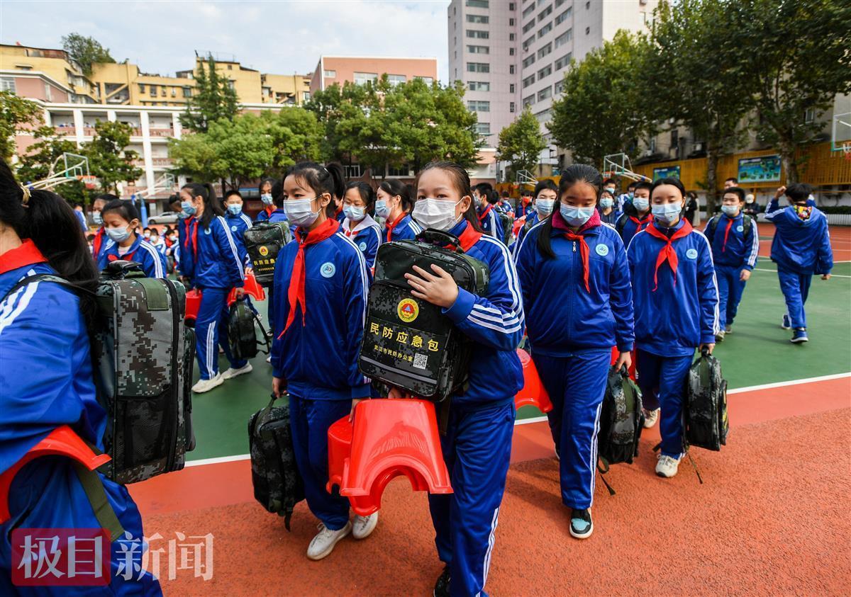 武汉疫情下的紧急援助与守望相助最新求救信息