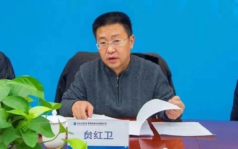 贠红卫视角下的城市温馨日常